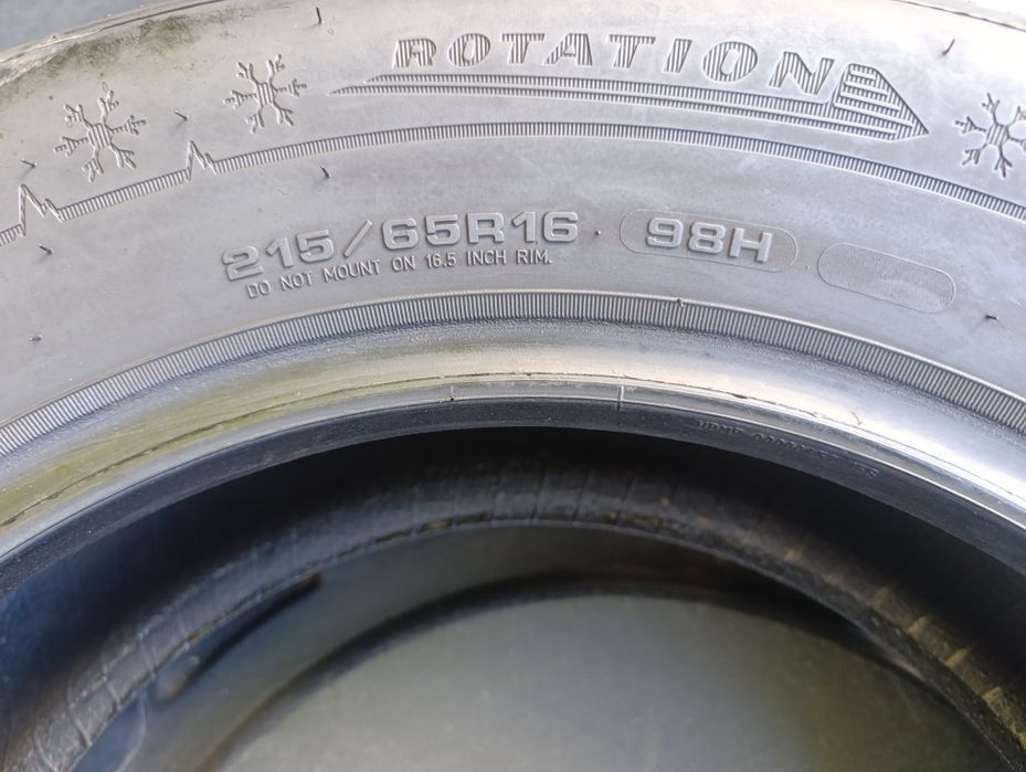 Anvelope de iarnă 215 65 16 Dunlop dot 2020