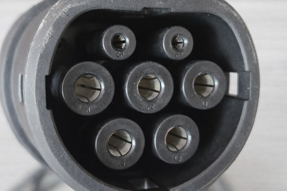 Мобилна зарядна станция BMW Flexible Fast Charge 2.0 до 11kW  Type 2