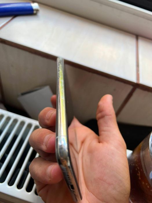 iPhone 11 pro silver