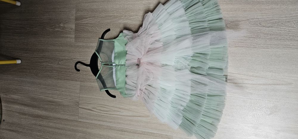 Детска рокля за събитие 4/5 год.