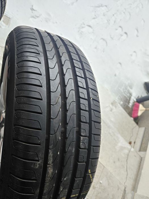 Ocazie! Set 4 anvelope VARĂ  Pirelli Cinturato P7 215/55 R17 94W –