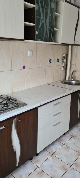 De inchiriat apartament mv1