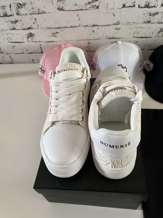 numeris sneakers marimea 43