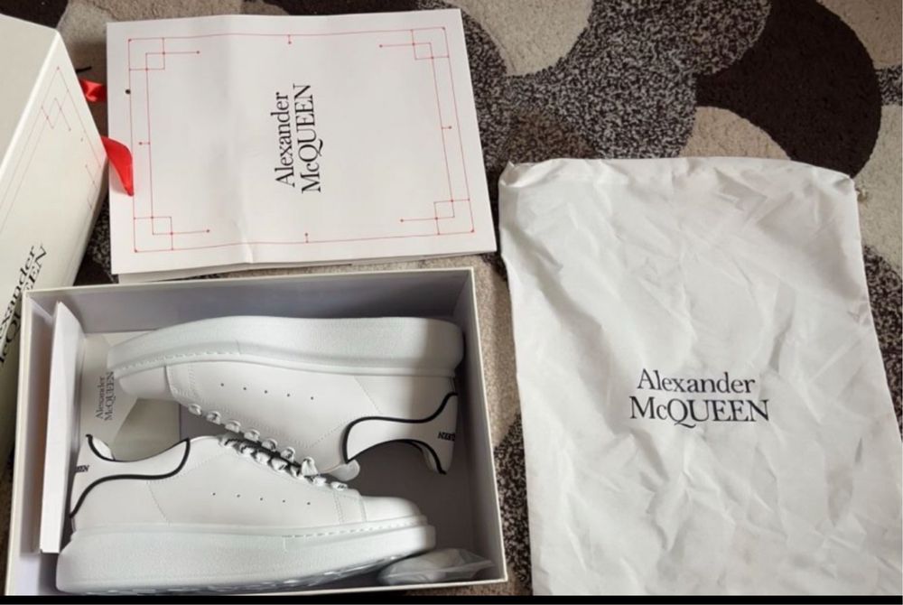 Adidasi Alexander Mcqueen Exposy albi negri piele naturala