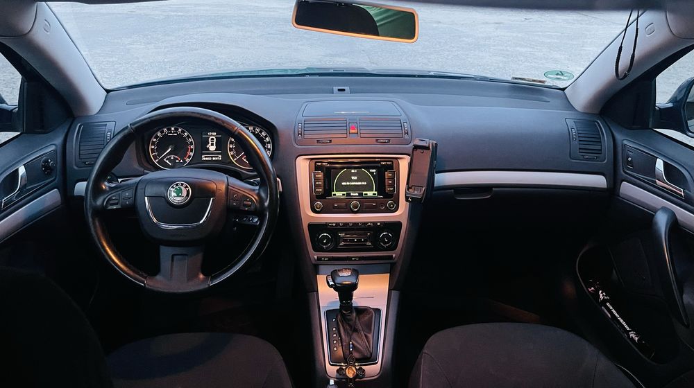 Skoda octavia II facelift 2.0 TDI, DSG