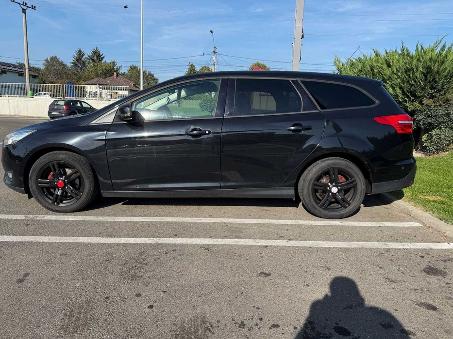FORD Focus 2015 — imagine 7
