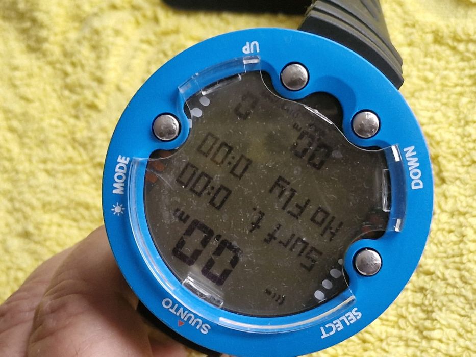 Suunto zoop novo- компютър за гмуркане