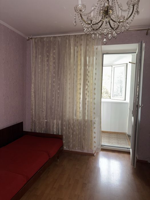 Сдам 4-х ком квартиру