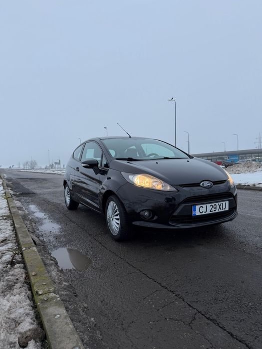 Ford Fiesta 2012 impecabil
