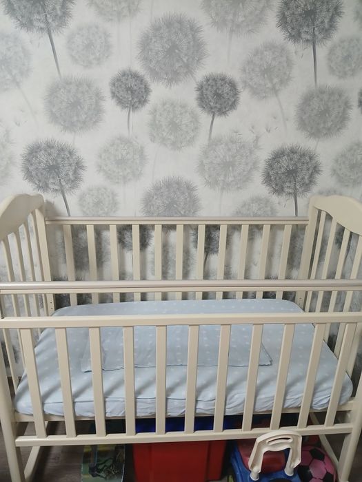 Детская кроватка 15..000