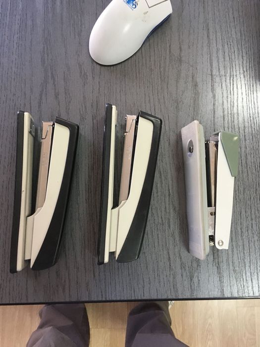 Степлер для бумаг офисный бу, можно на запчасти