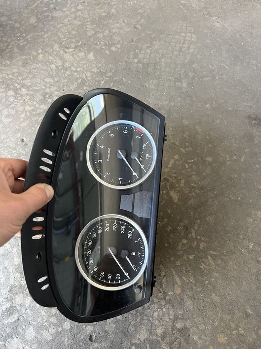 Щиток приборов панель приборов бмв Х6 Е71