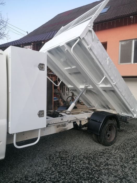 Camion 3.5 T basculabil. Ford 2.2 L