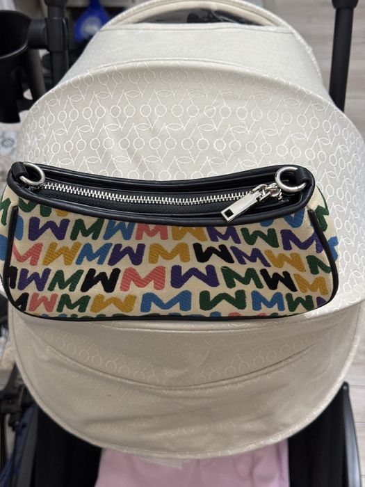 Сумочка от бренда Mango