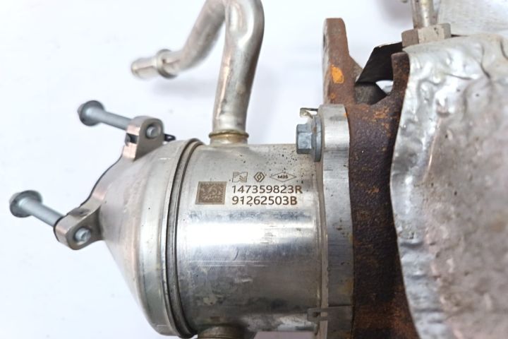 Filtru particule cu racitor gaze 147359823R Dacia Logan a 2-a generat