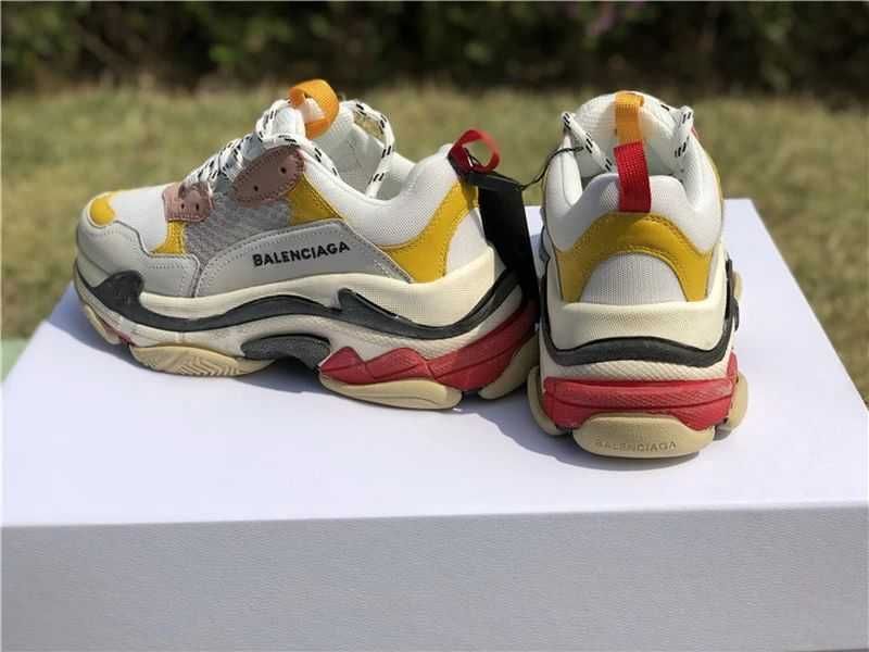 Balenciaga Triple S - White/Cream/Grey
