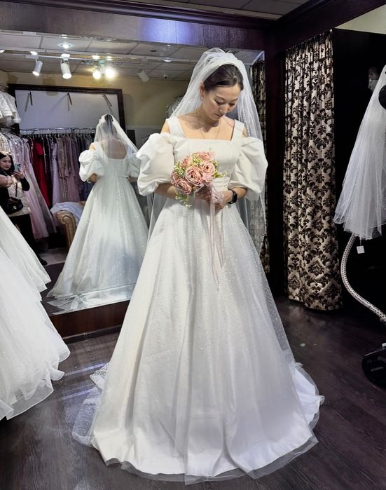 Продаю свадебное платье