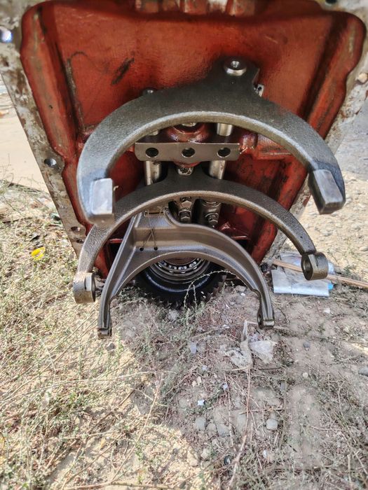 Крышка коробки Кран КамАЗ КОМ