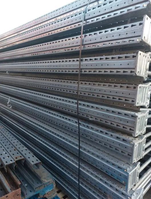 Rafturi metalice 330