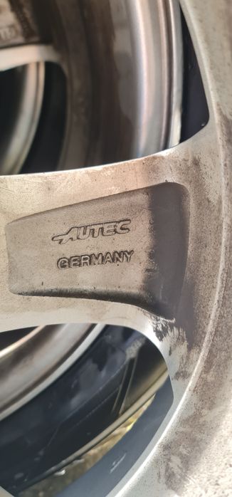 Vand roti Mercedes pe 17" 225/55/17 provenite de pe Mercedes W213