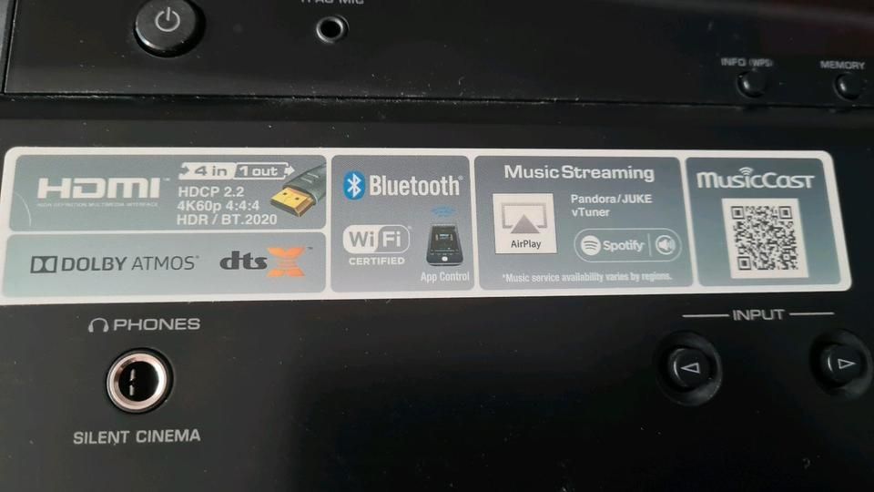 Yamaha RX-V581  (Dolby Atmos, DTS:X, 4K HDR, MusicCast)