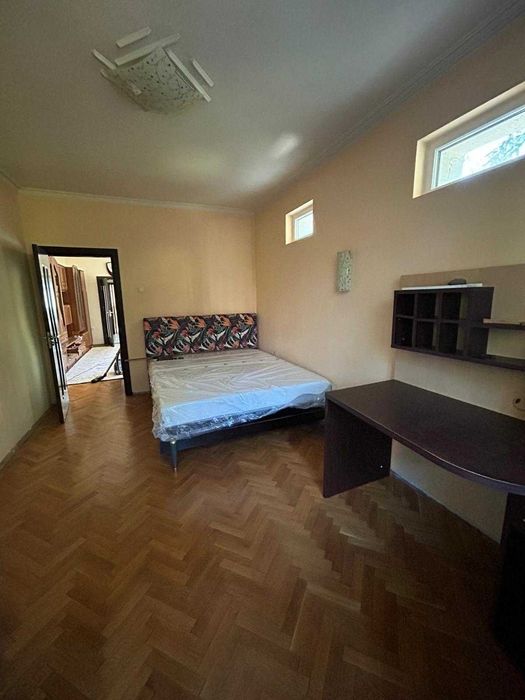 Давам под наем двустаен - кв. Стрелбище