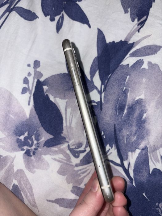 Iphone 11, продам айфон 11 , 64 ГБ