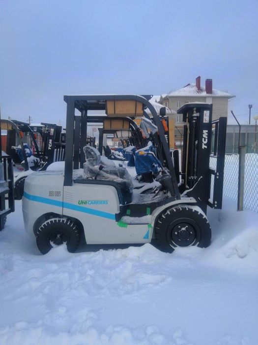 Японский вилочный погрузчик