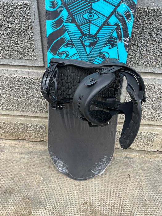 placa noua snowboard vimana the koski L157