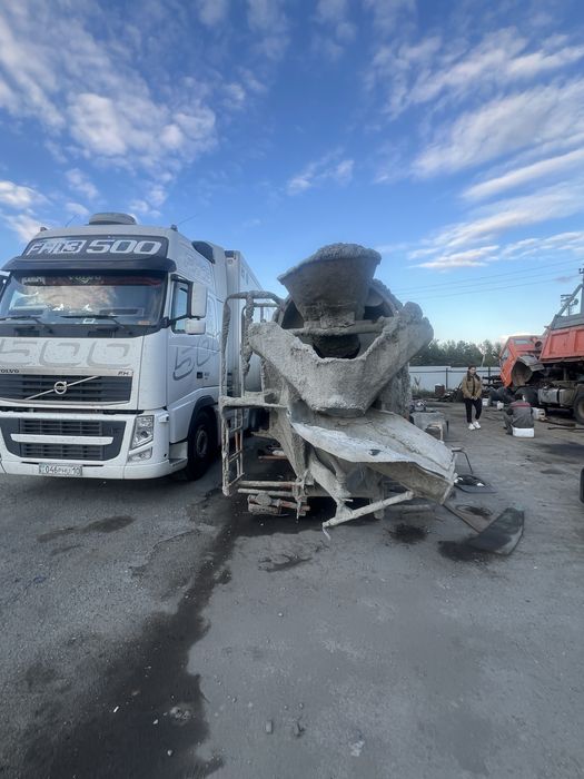 Продам устоновку автобетоносмеситель(миксер)