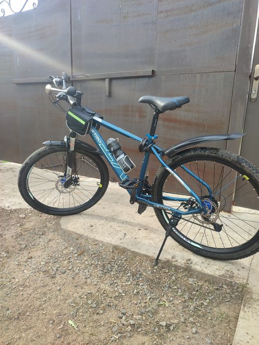 Продаётся велосипед.