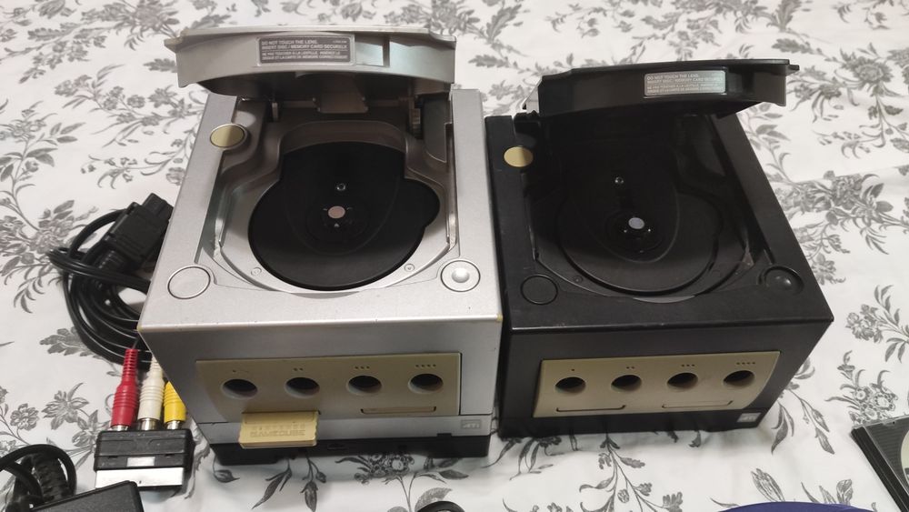 Bundle Nintendo Gamecube + player