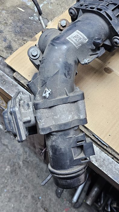 Колектор бмв 143 кс без вихрови клапи bmw н47д20ц n47d20c