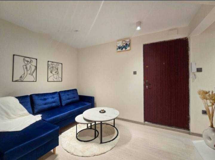 Дава се под наем Двустаен апартамент в София, Център - 52 кв.м за 687.99 € - Снимка #1