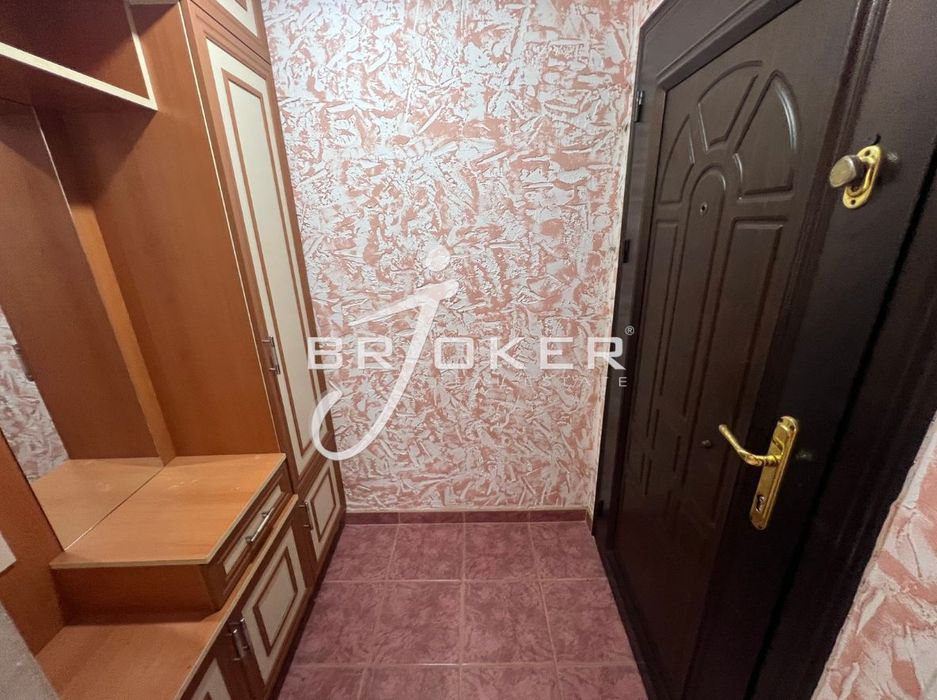 Дава се под наем Тристаен апартамент в Кърджали, Възрожденци - 80 кв.м за 229.5 € - Снимка #6