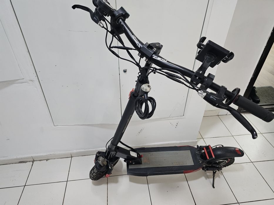 Продам или обмен на айфон 13