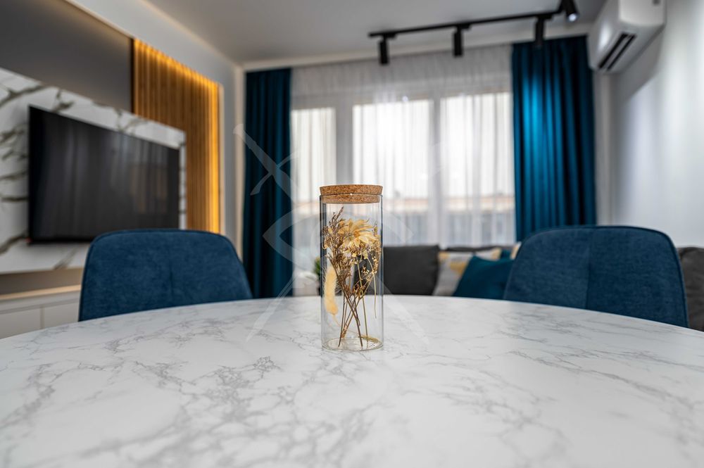 Продава се Тристаен апартамент в Пловдив, Остромила - 87 кв.м за 1771 €/кв.м - Снимка #10