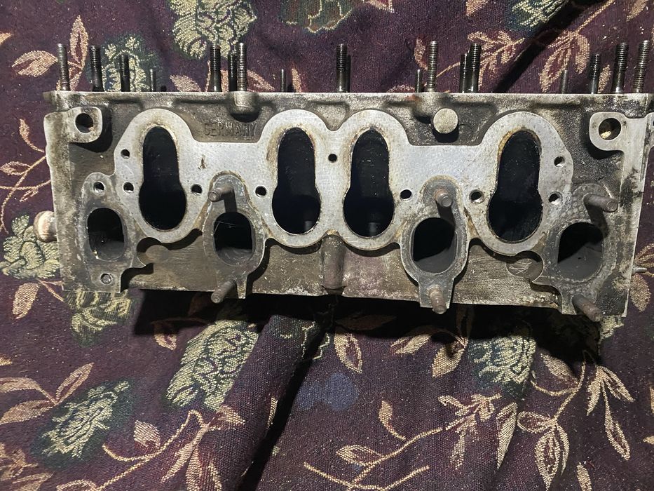 Продам два разобраных двигателя ауди 80 б4 2.0