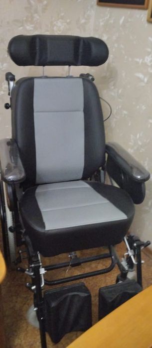 Инвалидная коляска