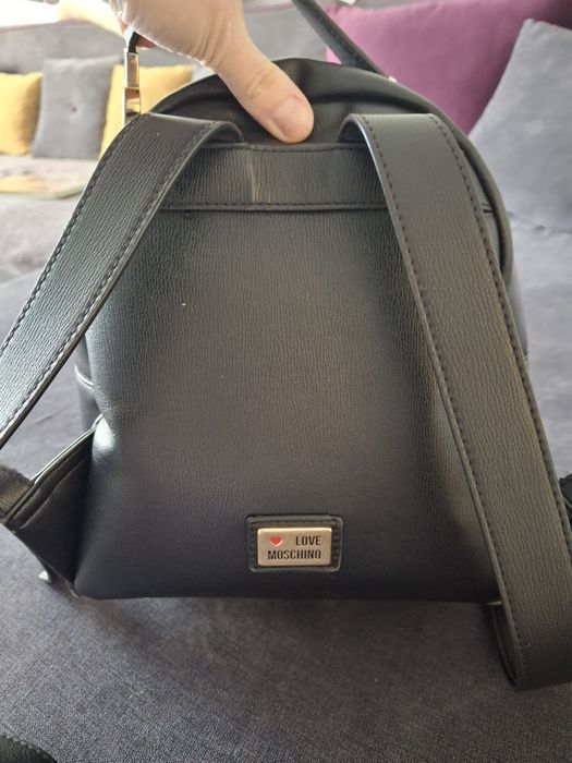 Оригинална раница love moschino
