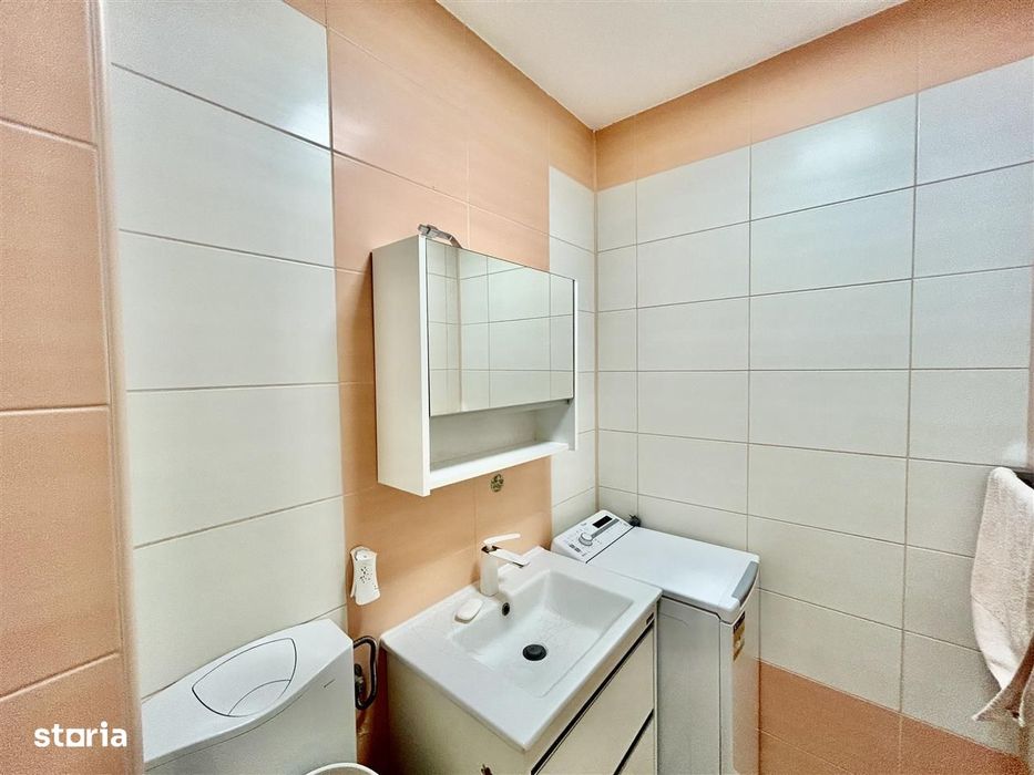 Apartament de închiriat în Sibiu – 3 camere, decomandat, 2 băi, 80 mp