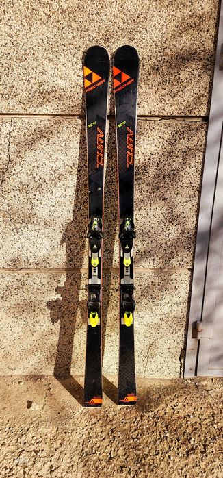 Ски FISHER The Curv