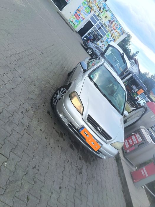 Vând Opel Astra g