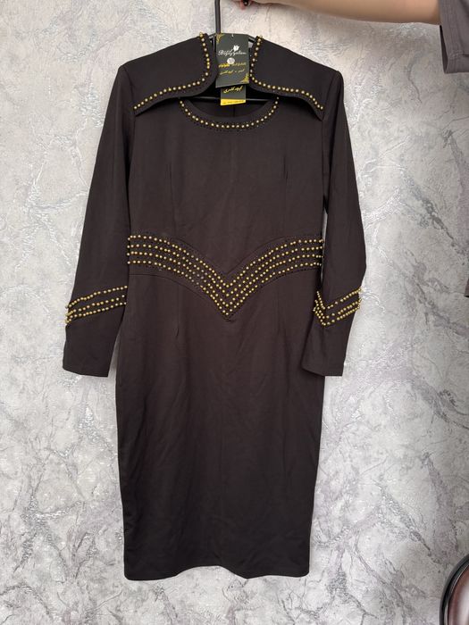 Платья по 5000 т