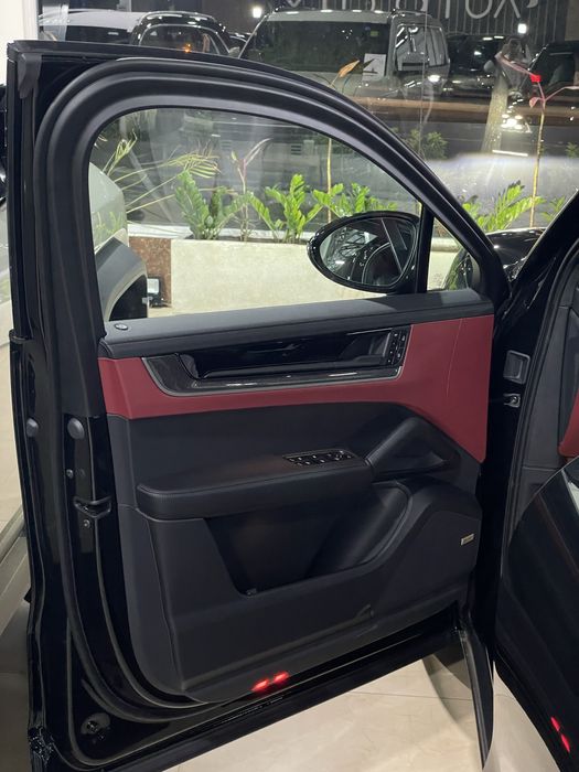 Porsche Cayenne Coupe