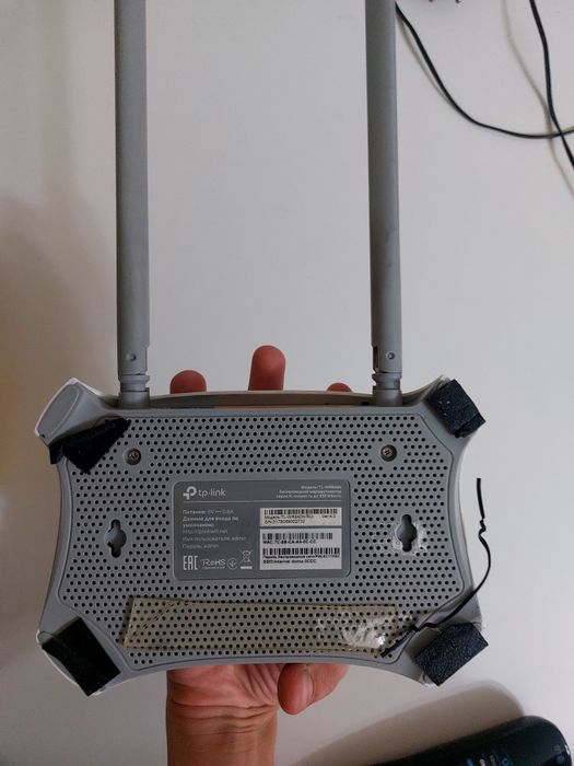 Роутер tp link..