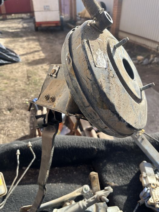 Запчасти на приору 2013года док