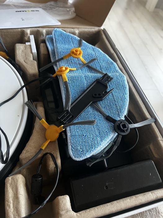 Прахосмукачка робот Amxea E30