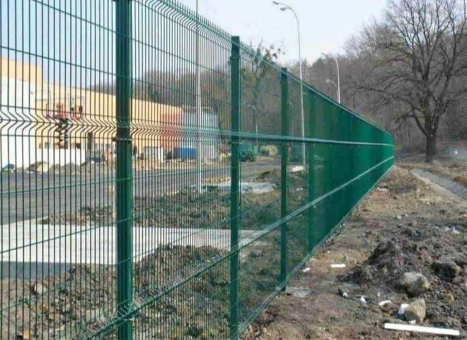 construim garduri  și porțile la cerința clientului
