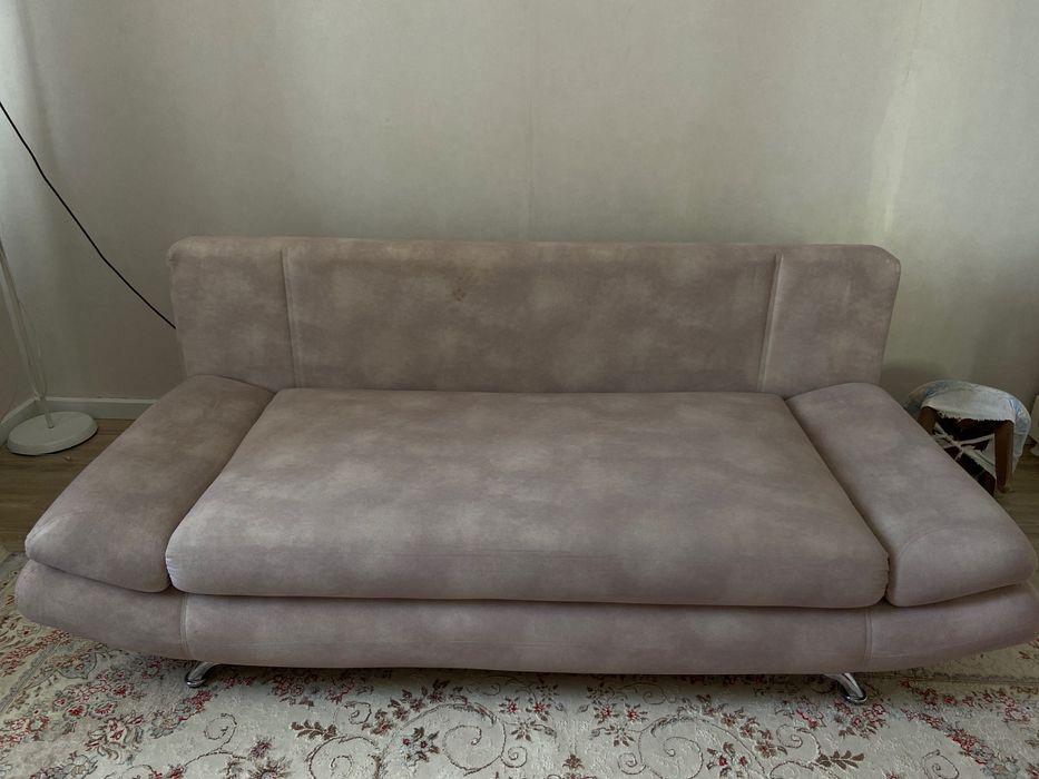 Жазылмалы диван.